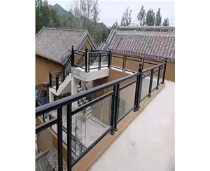 室外护栏